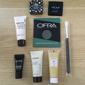 Skin Care and Eyeshadow Lot